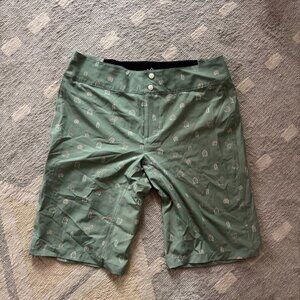 Wild Rye Mountain Bike shorts Sz 10